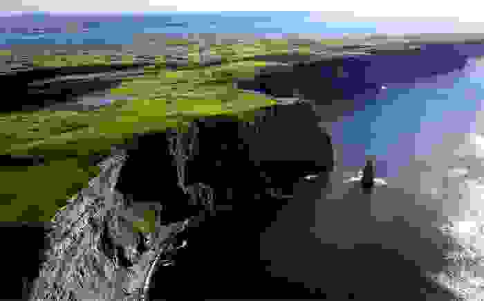 Vista aérea de acantilados de Moher