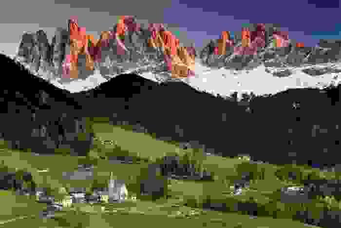 Cadena montañosa de las Dolomitas