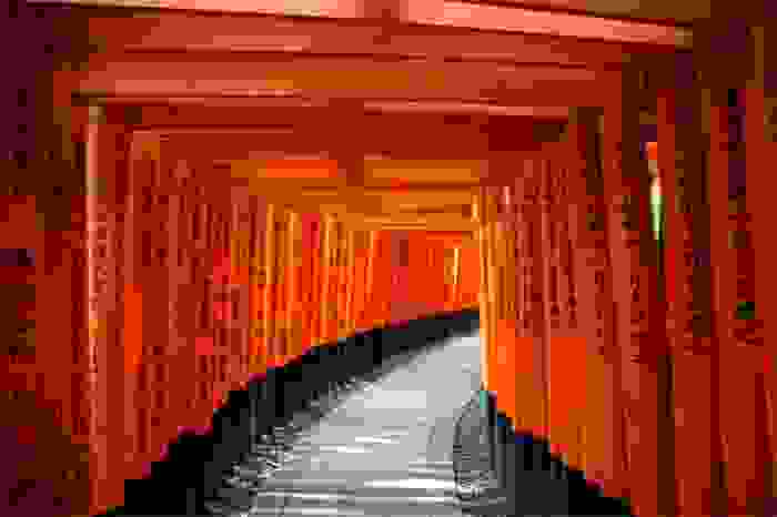 Las 1000 puertas de torii del templo de Fushimi-Inari fueron filmadas en la película Memorias de una geisha